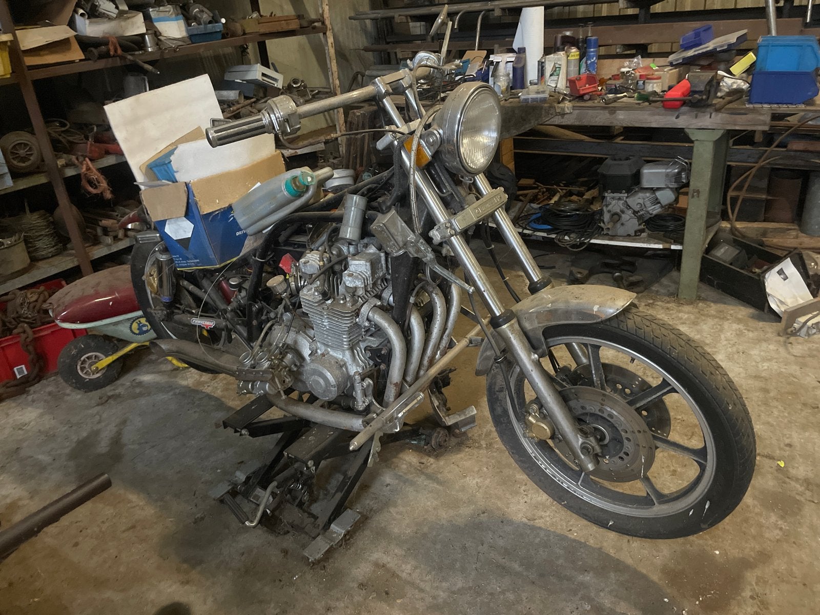 Kawasaki z 1000 LTD restauratie of voor onderdelen, Motoren, Ophalen