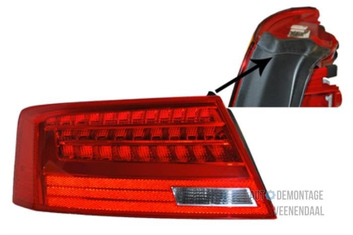 Achterlicht links van een Audi A5, -, -, Nieuw, -