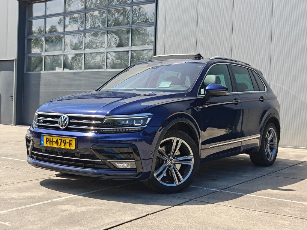 Volkswagen Tiguan 2.0 TSI 4M |3x R-Line|Pano|HUD|360|DCC|ACC, Auto's, Volkswagen, Automaat, 4 cilinders, 1984 cc, 2500 kg