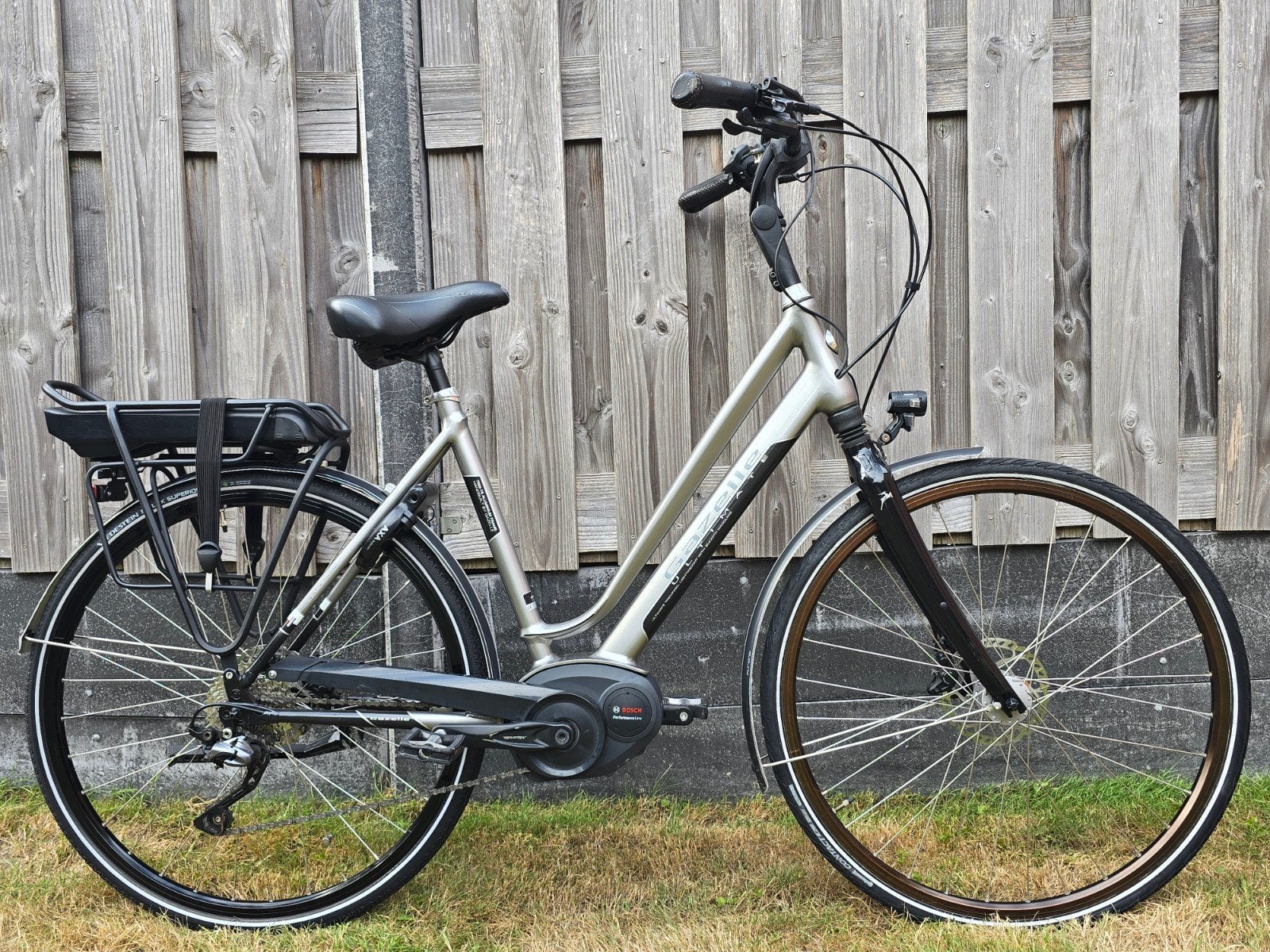 Gazelle Ultimate Performance Line E-Bike Elektrischefiets, Ophalen, Zo goed als nieuw, 51 tot 55 cm, 50 km per accu of meer