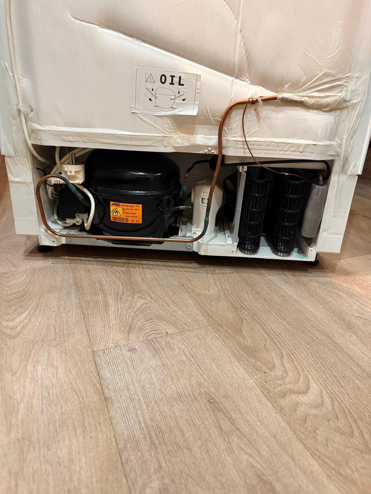 Foto 5 van Zanussi ZQS6124A Koelkast met vriesvak - Onderbouw