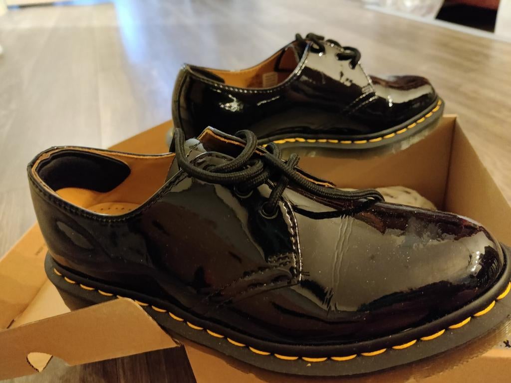 Dr martens, zwart patent leer, maat 39, Schoenen met lage hakken, Zwart, Ophalen of Verzenden, Dr. Martens