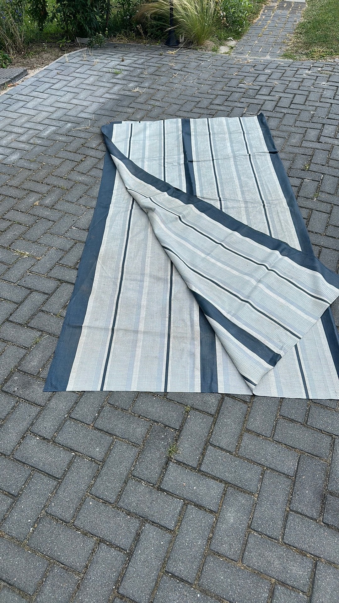 Tenttapijt 250-245, Ophalen, Gebruikt