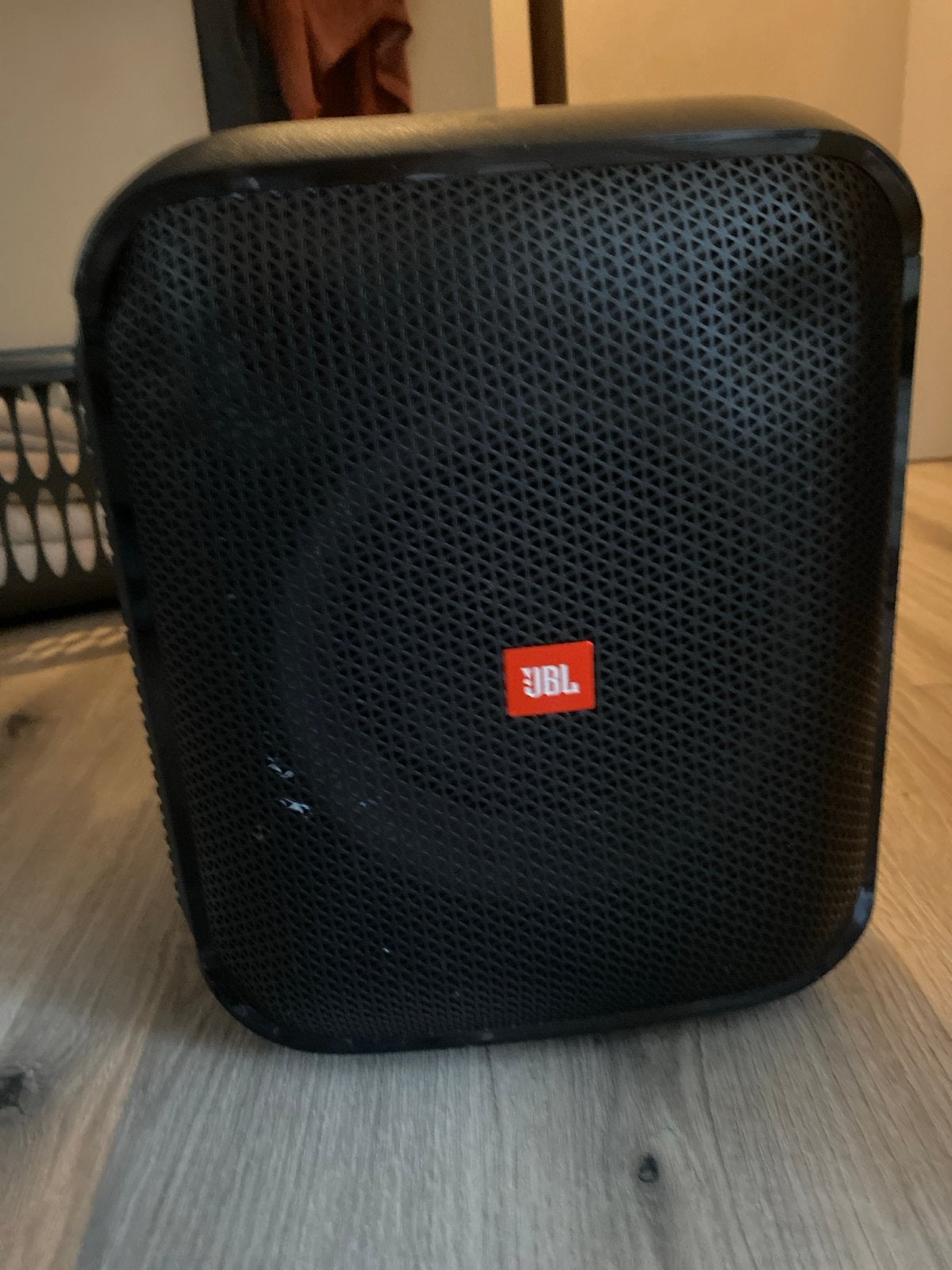 JBL PartyBox Encore Essential + doos + lader