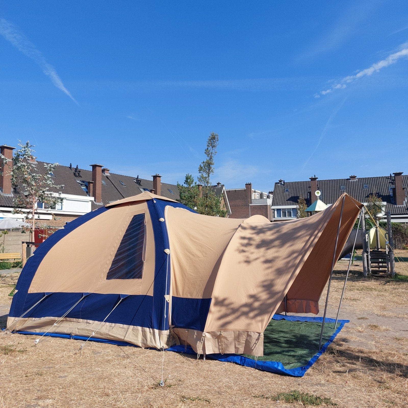 Vrijbuiter Karsten Wilderness tent, Ophalen, Zo goed als nieuw, Tot en met 4