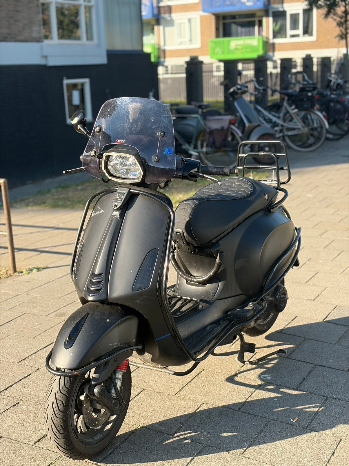 Vespa sprint 2022 50cc full option, Fietsen en Brommers, Scooters | Vespa, Maximaal 45 km/u, Vespa S, Ophalen of Verzenden, Zo goed als nieuw