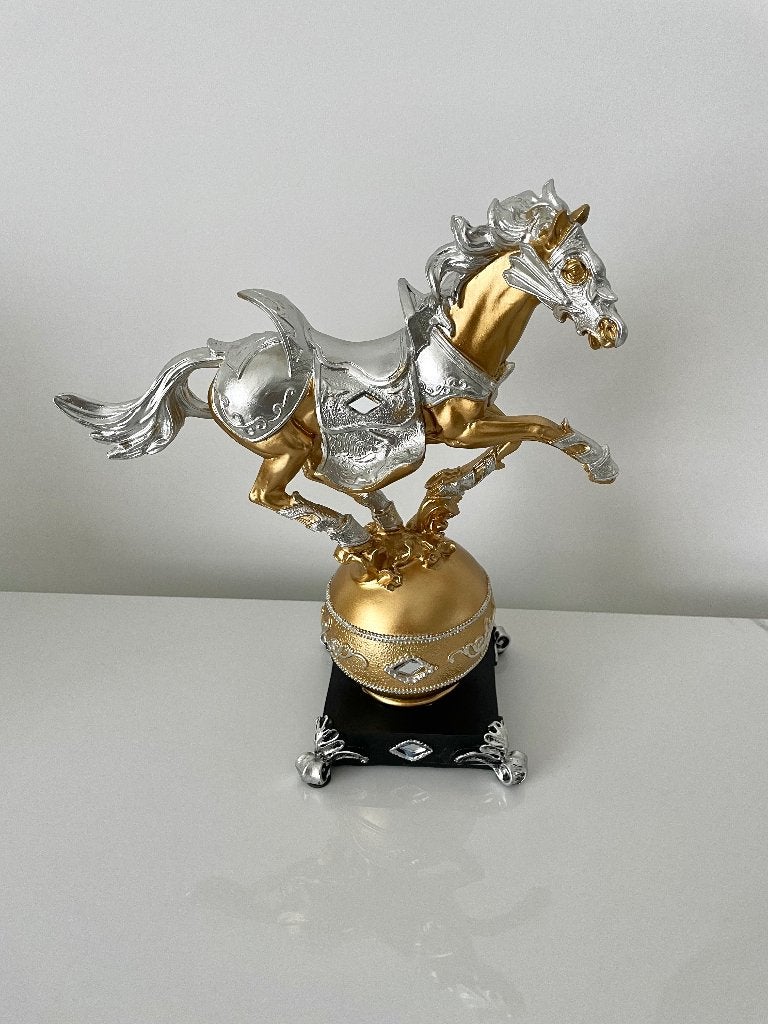 Paarden beeld goud decoratie, Ophalen of Verzenden, Zo goed als nieuw, Dier