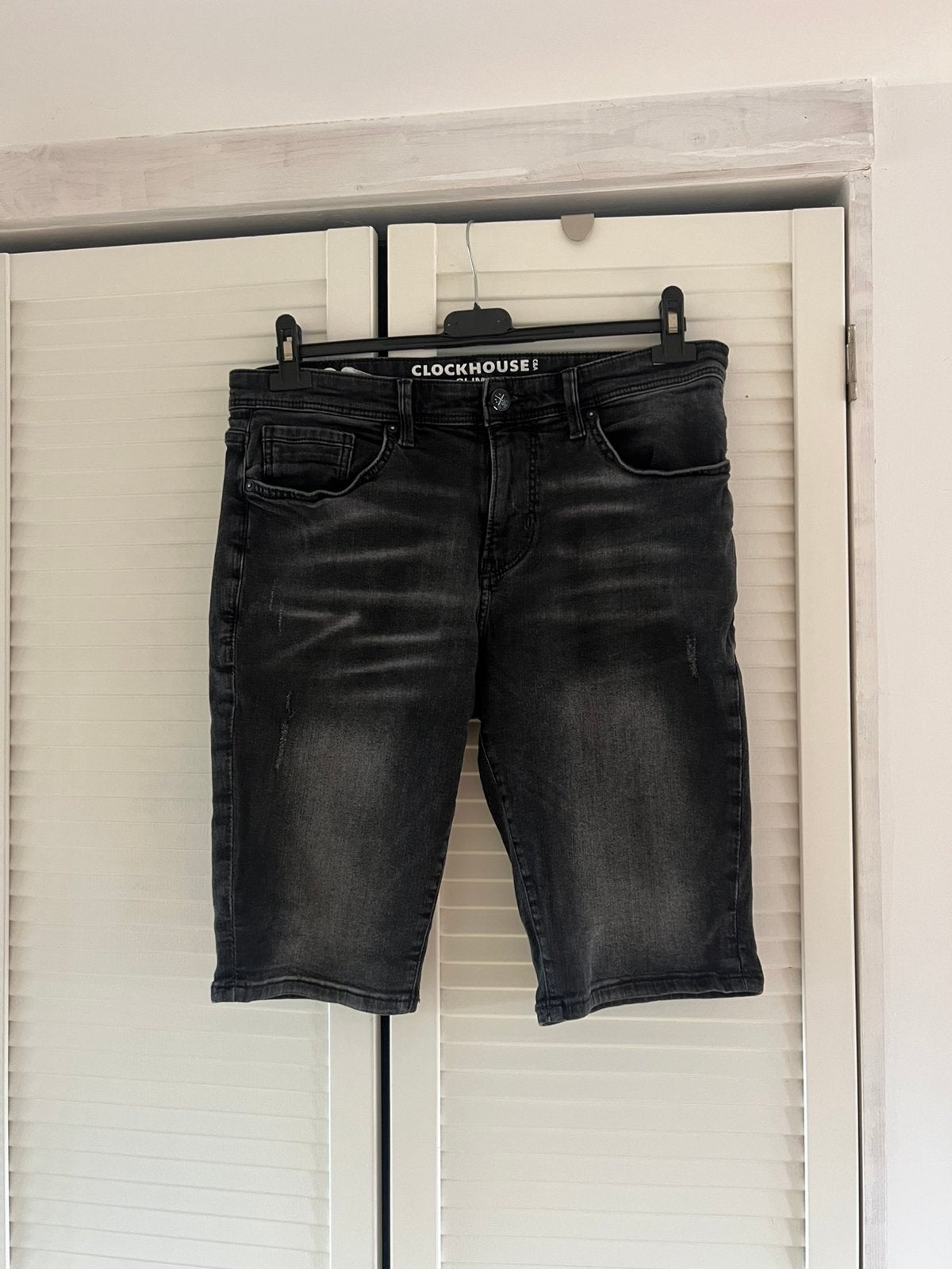 Zwarte korte broek w32 katoen met elastan, Ophalen of Verzenden, Zo goed als nieuw, Zwart, W32 (confectie 46) of kleiner