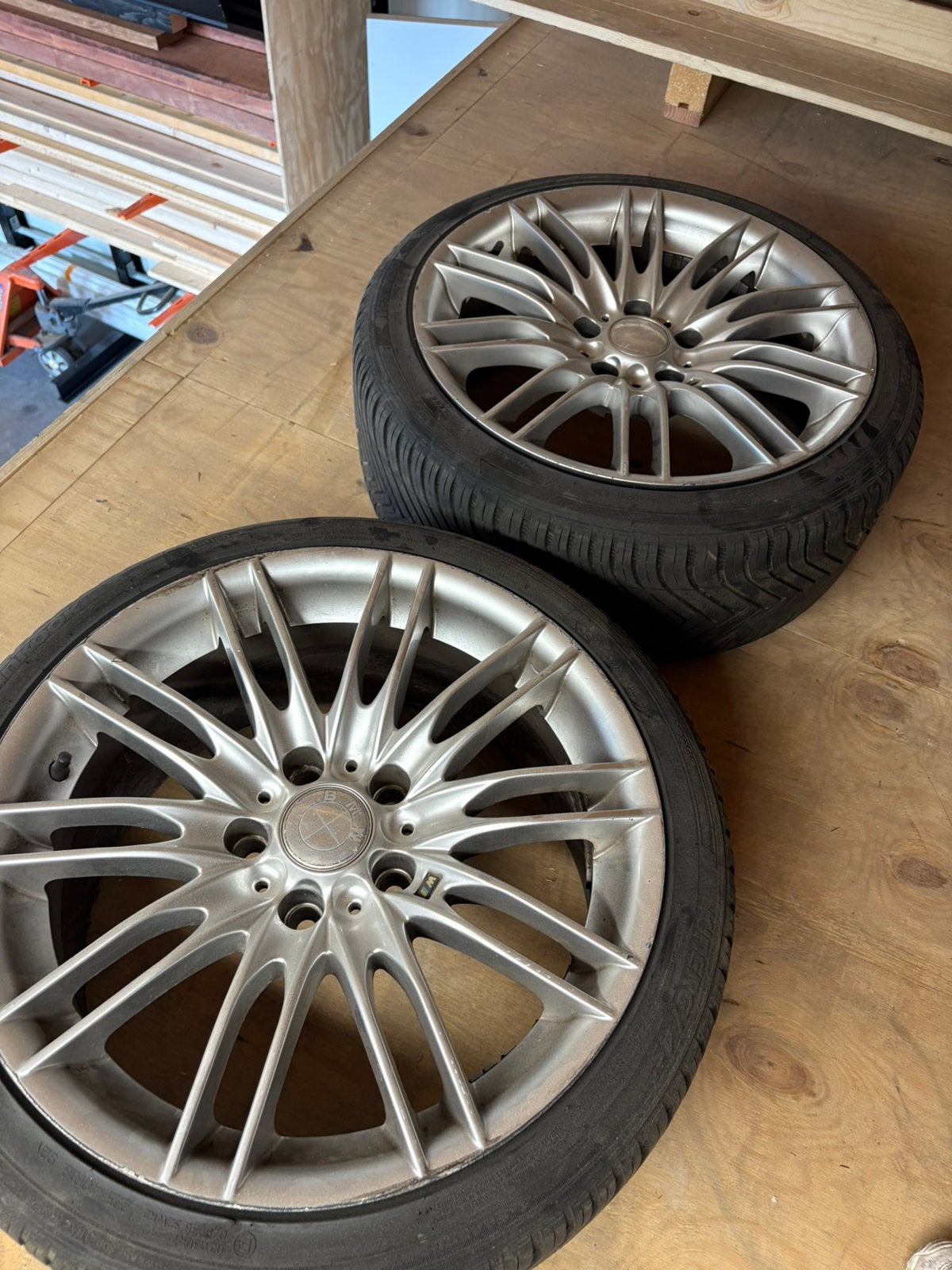 BMW Velg met band 225/40R18 Hankook, Ophalen, 18 inch, Gebruikt, Banden en Velgen