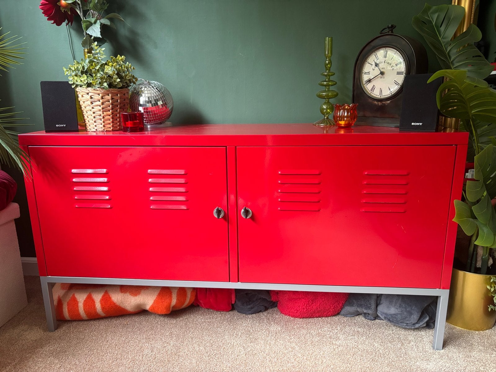 Rode kast van Ikea, Ophalen, Gebruikt
