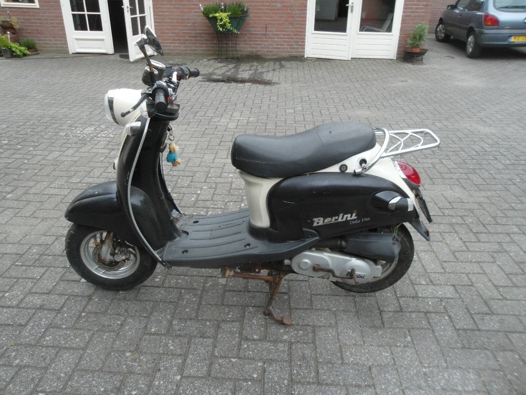 Berini dolce vita, Fietsen en Brommers, Scooters | Overige merken, Ophalen, Gebruikt, Benzine