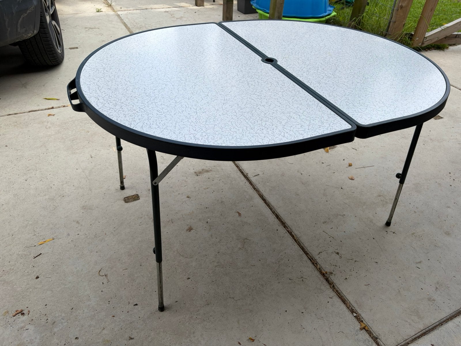 Crespo campingtafel ovaal inklapbaar, Caravans en Kamperen, Ophalen of Verzenden, Gebruikt, Campingtafel