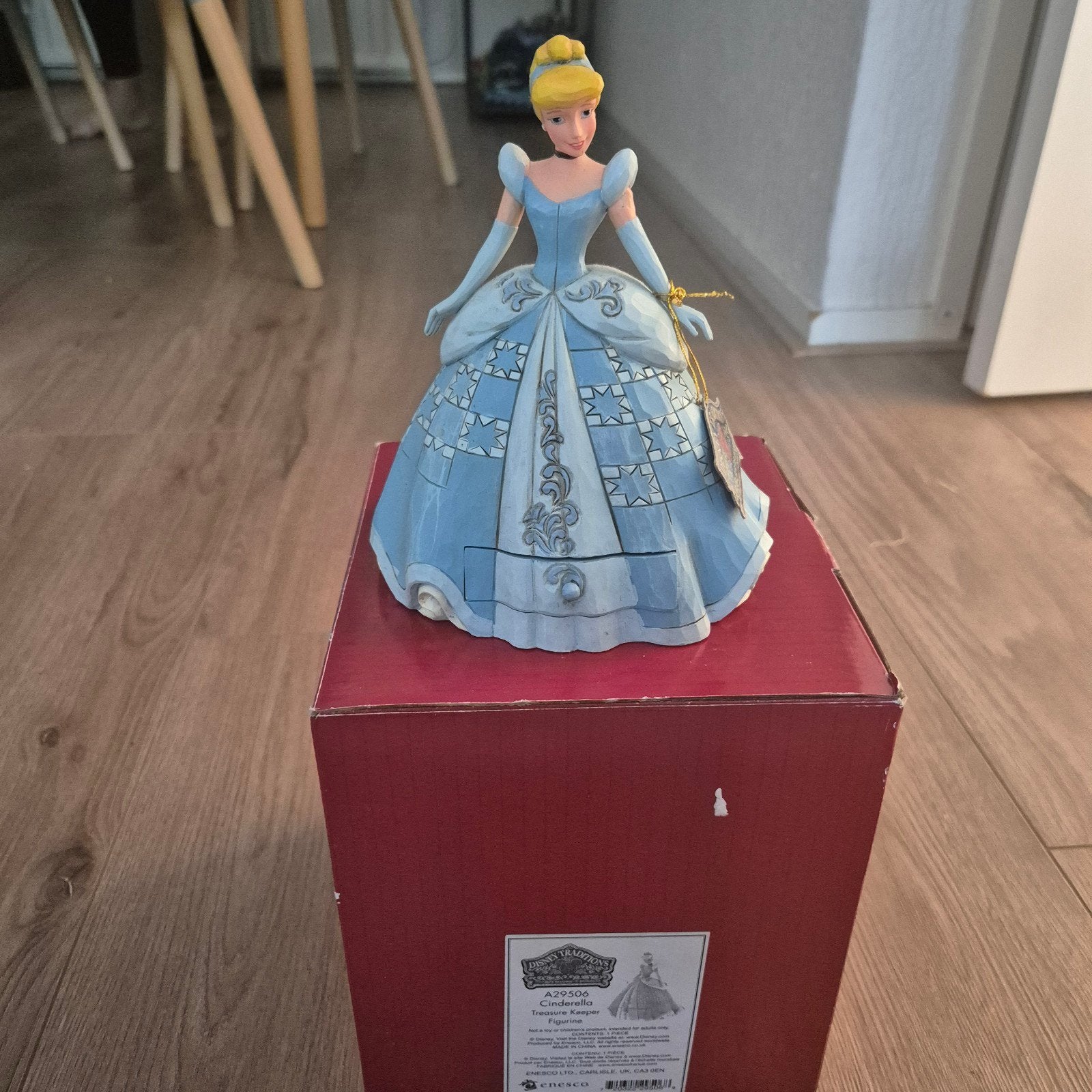 Disney Treasure Keeper Assepoester beeldje, Ophalen of Verzenden, Assepoester of Belle, Nieuw, Beeldje of Figuurtje