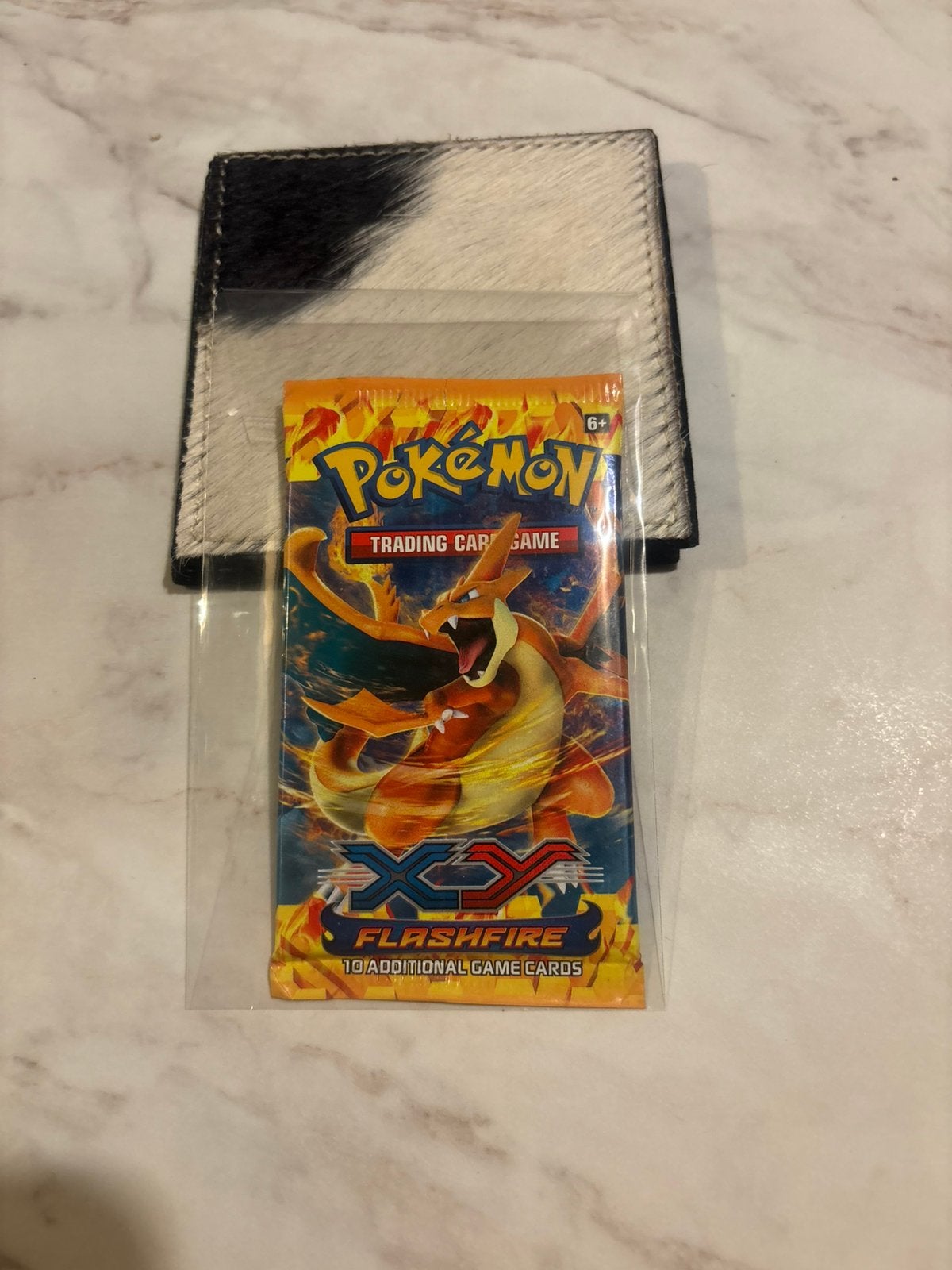 Xy Flashfire booster pack, Hobby en Vrije tijd, Verzamelkaartspellen | Pokémon, Ophalen of Verzenden, Zo goed als nieuw, Booster