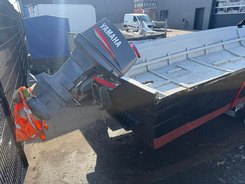 Oerdegelijke en onverwoestbare boot met 75pk handgestuurd, Ophalen, Gebruikt