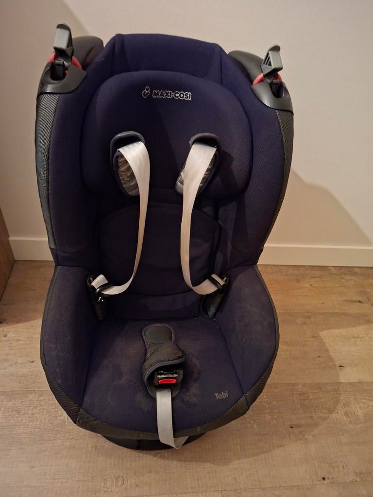 Maxi Cosi Tobi autostoelen (2 stuks), Kinderen en Baby's, Autostoeltjes, Gebruikt, Maxi-Cosi, 9 t/m 18 kg, Autogordel, Ophalen
