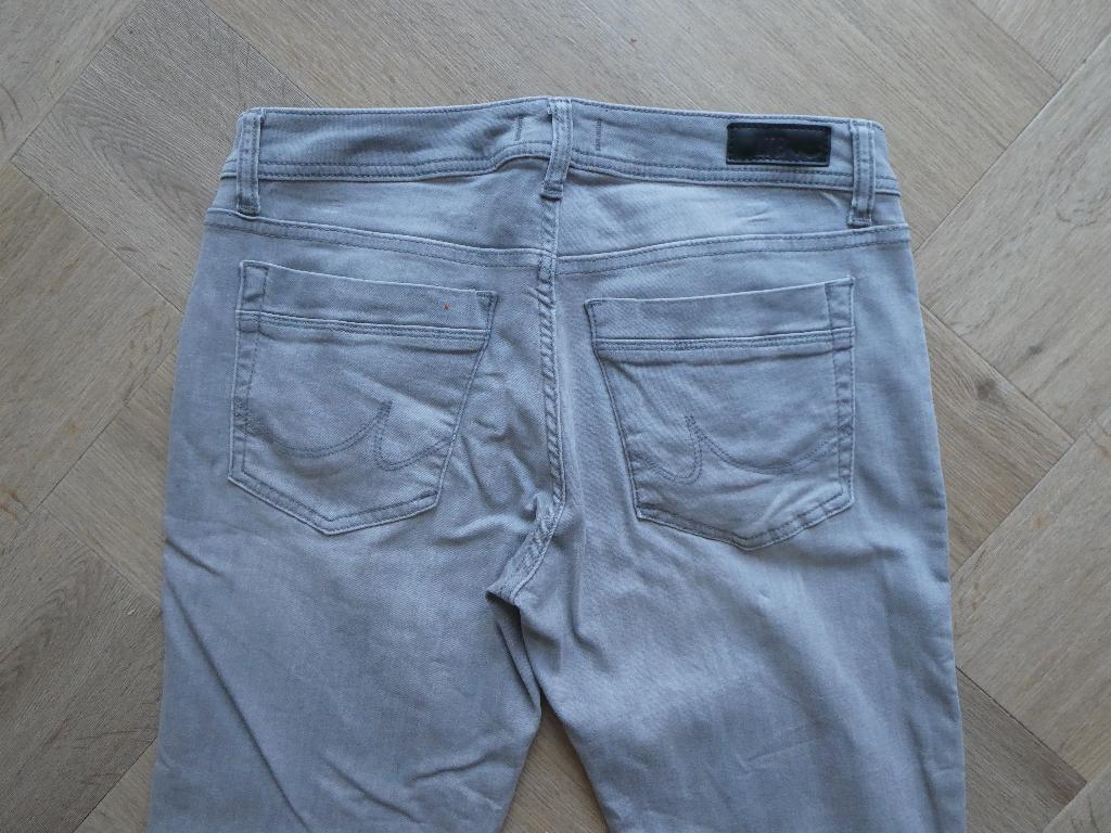 Grijze LTB Valerie spijkerbroekmaat 30-30, Kleding | Dames, Spijkerbroeken en Jeans, Ophalen of Verzenden, Zo goed als nieuw, LTB
