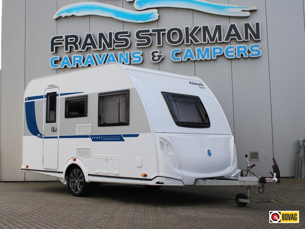 Knaus Sport Silver Selection 400 LK Stapelbed Mover Voortent, Bedrijf, Treinzit, Dwarsbed, 4 tot 5 meter