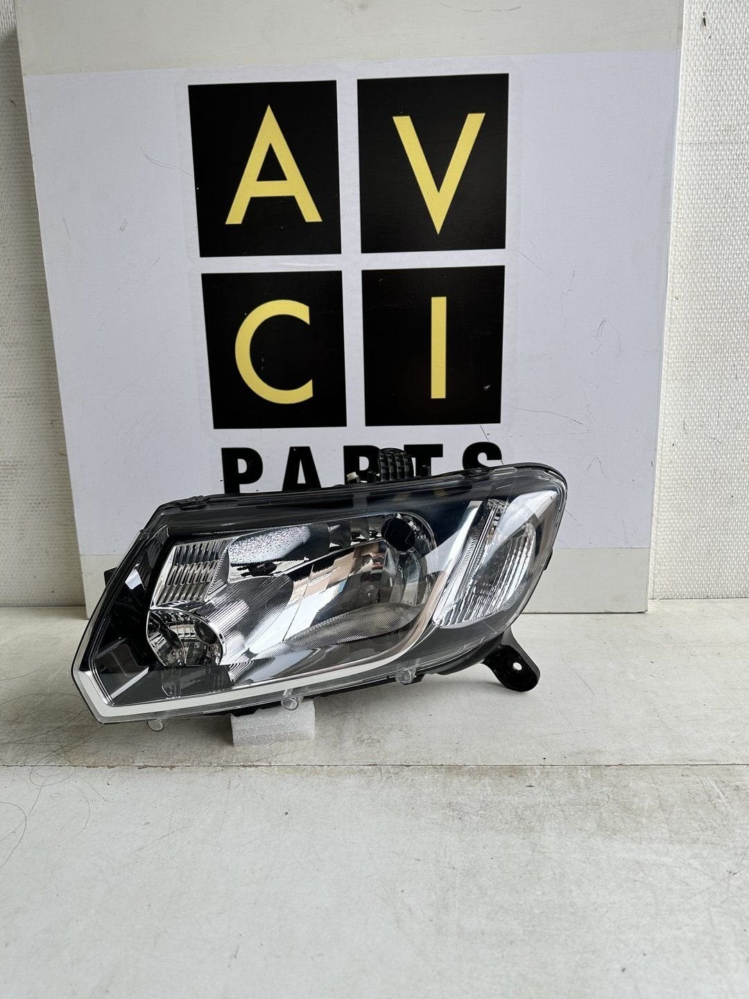 Koplamp Dacia Logan II / Sandero Wagon Origineel 260601236R, Auto-onderdelen, Dacia, Gebruikt, -, -