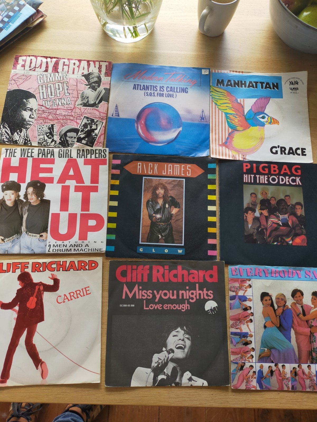 50 stuks jaren 80 singles , zie foto's, Ophalen of Verzenden, Zo goed als nieuw, Pop