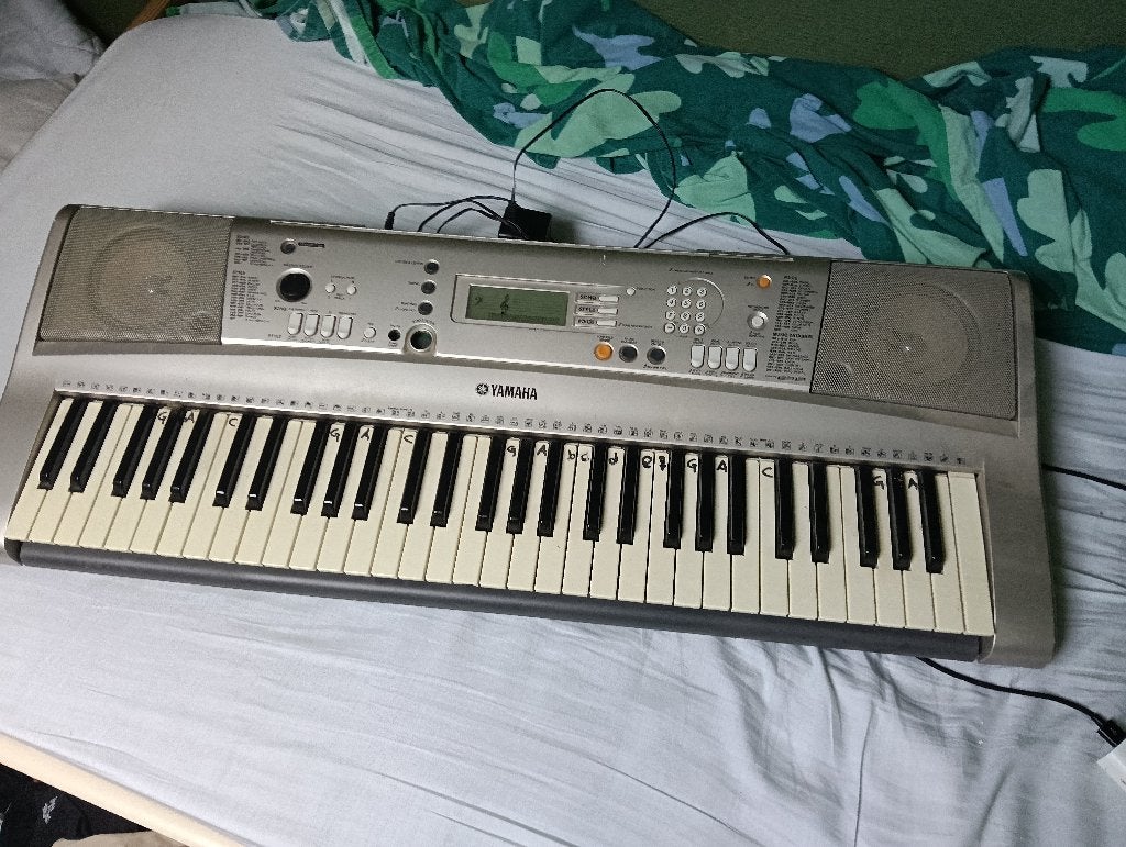 Keyboard (Met lader), Ophalen, Gebruikt, 61 toetsen, Yamaha