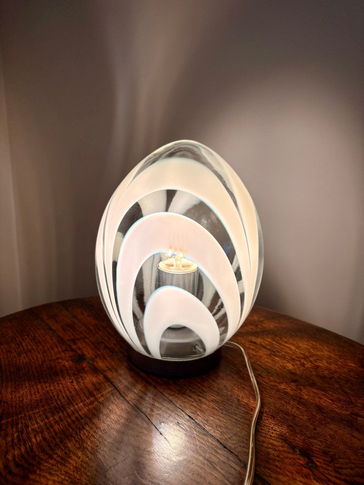 Vianne Verrerie vintage Glazen Swirl Eierlamp Jaren '70, Wit, Overige merken, Gebruikt, Glas