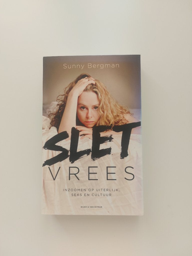Sletvrees | Sunny Bergman, Gelezen, Sunny bergman, Ophalen of Verzenden, Nederland