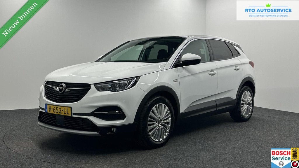 Opel Grandland X 1.2 Turbo Innovation PANO CAMERA LM ECC CRU, Voorwielaandrijving, Gebruikt, 1199 cc, Met garantie (alle)