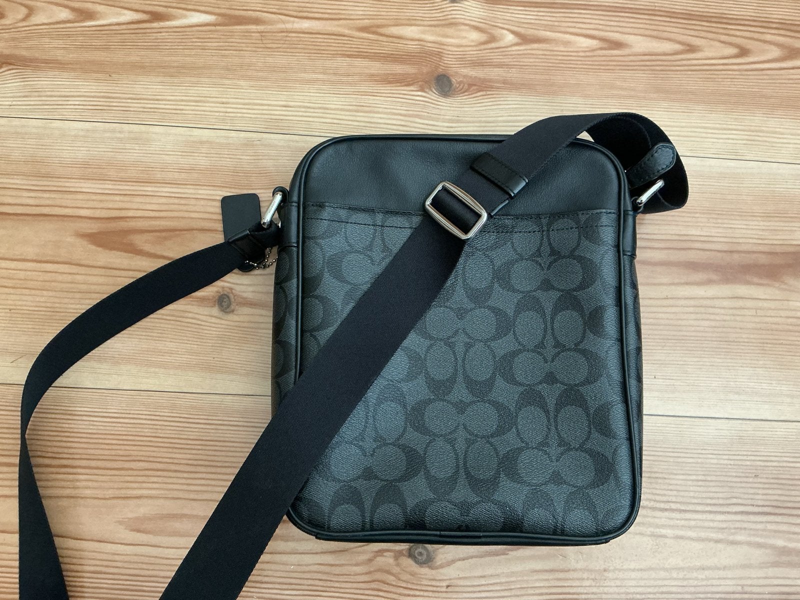 Coach schoudertas heren - Zwart met logo print, Overige merken, Zwart, Ophalen of Verzenden, Zo goed als nieuw