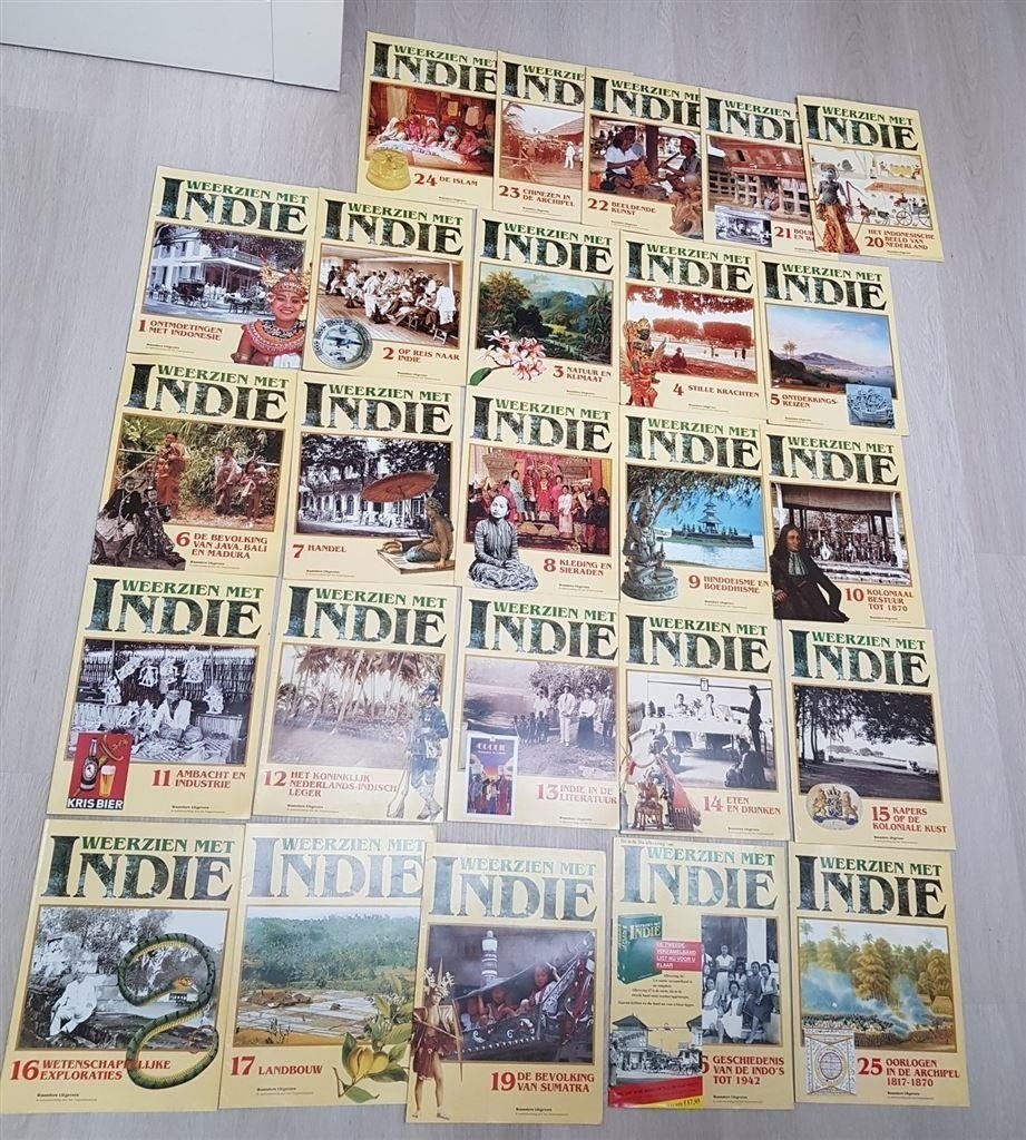 J006 Weerzien met Indië, nummers 1-26, Boeken, Verzenden, Gelezen