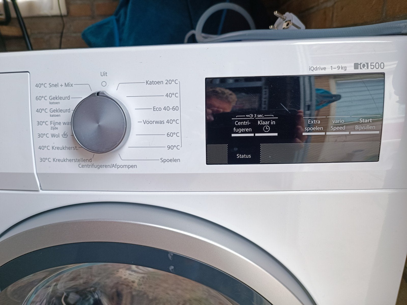 Siemens wasmachine WM14UUNL uit 2022., 8 tot 10 kg, Ophalen, 1200 tot 1600 toeren, 85 tot 90 cm