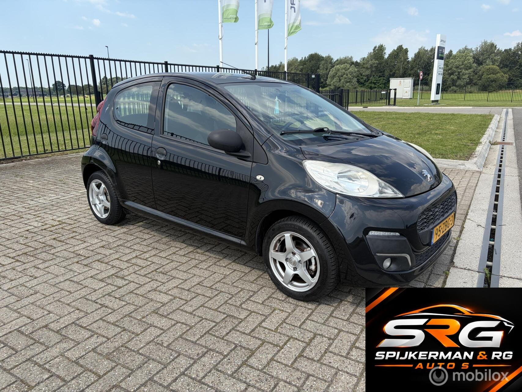 Peugeot 107 1.0 Access, Voorwielaandrijving, Euro 5, Gebruikt, 4 stoelen