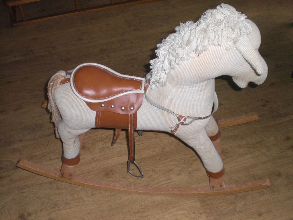 hobbelpaard-vintage-leuk als decoratie of bij een manege..., Ophalen of Verzenden, Gebruikt