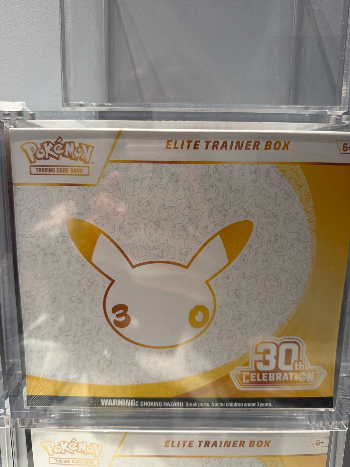 Pokémon Elite Trainer Box 30th Celebration, Ophalen of Verzenden, Nieuw, Overige typen