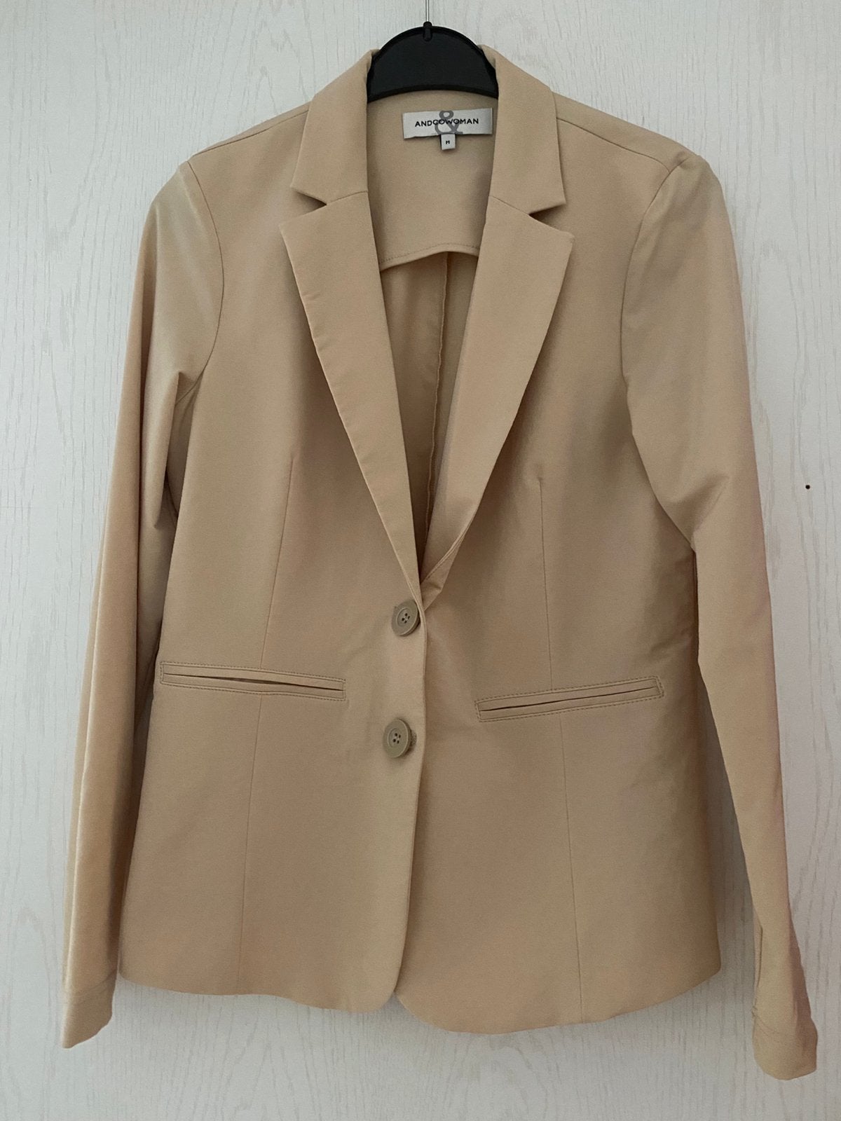 And co woman blazer Phileine, Ophalen, Zo goed als nieuw, Maat 38/40 (M), Beige