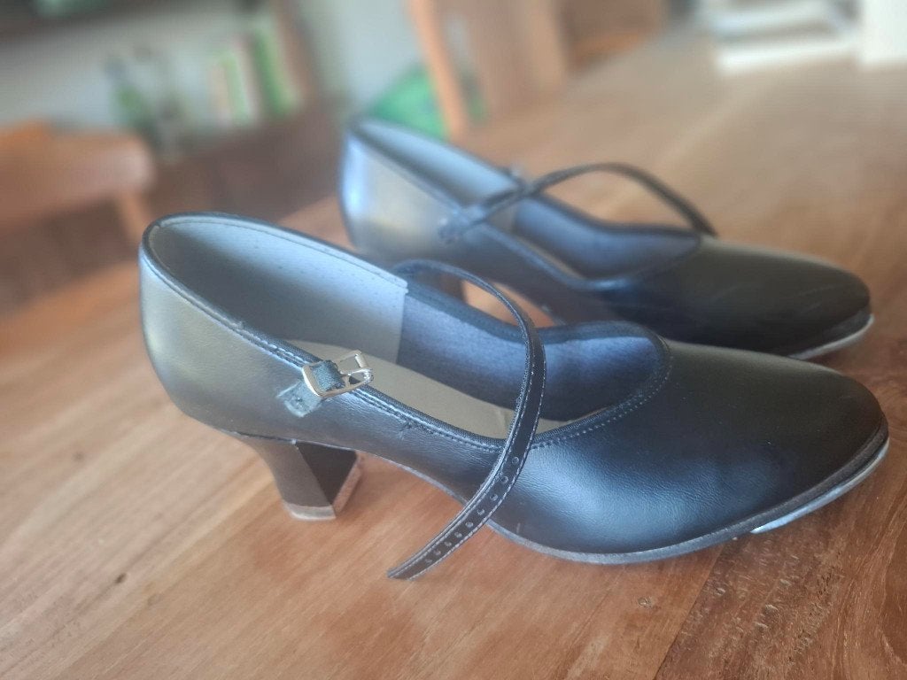 Tapdansschoenen Le Papillon maat 8M, Ophalen of Verzenden, Gebruikt, Schoenen