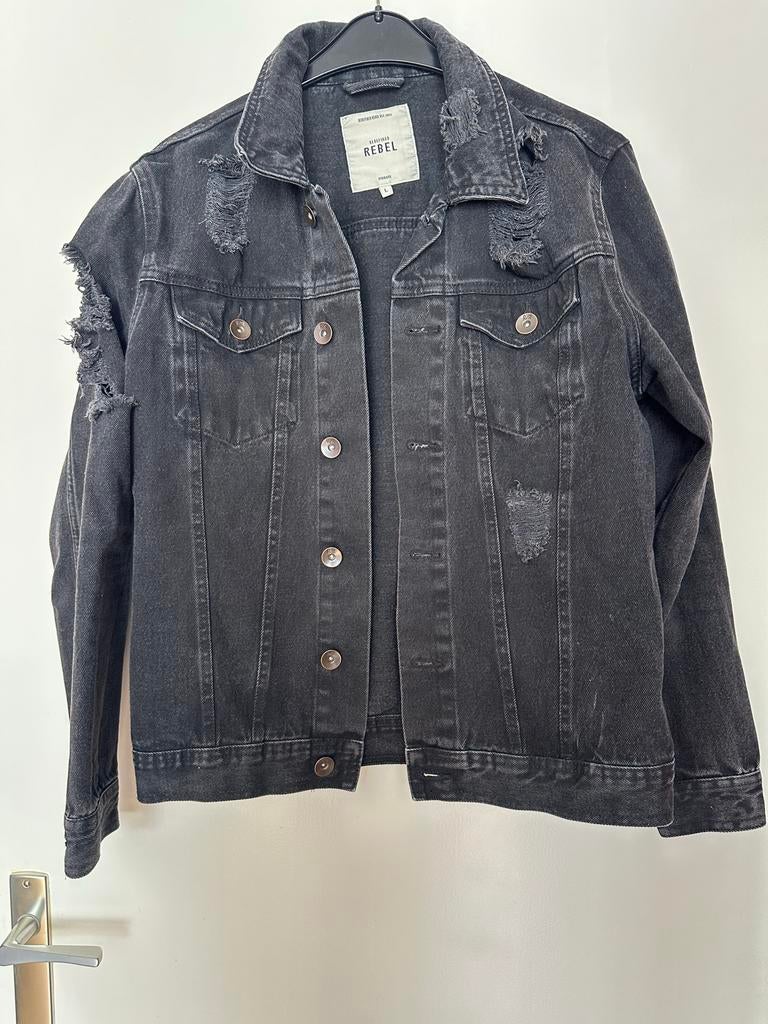 Rebel spijkerjack L - Zwart met distressed details, Ophalen of Verzenden, Zo goed als nieuw, Zwart, Overige jeansmaten