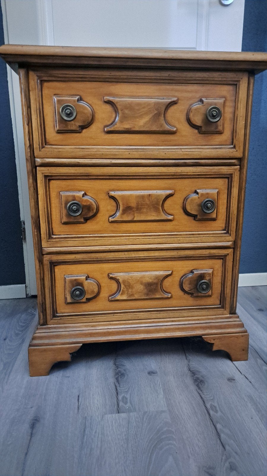Nachtkastje / Ladekastje van Mobili D'Arte, Antiek en Kunst, Ophalen of Verzenden
