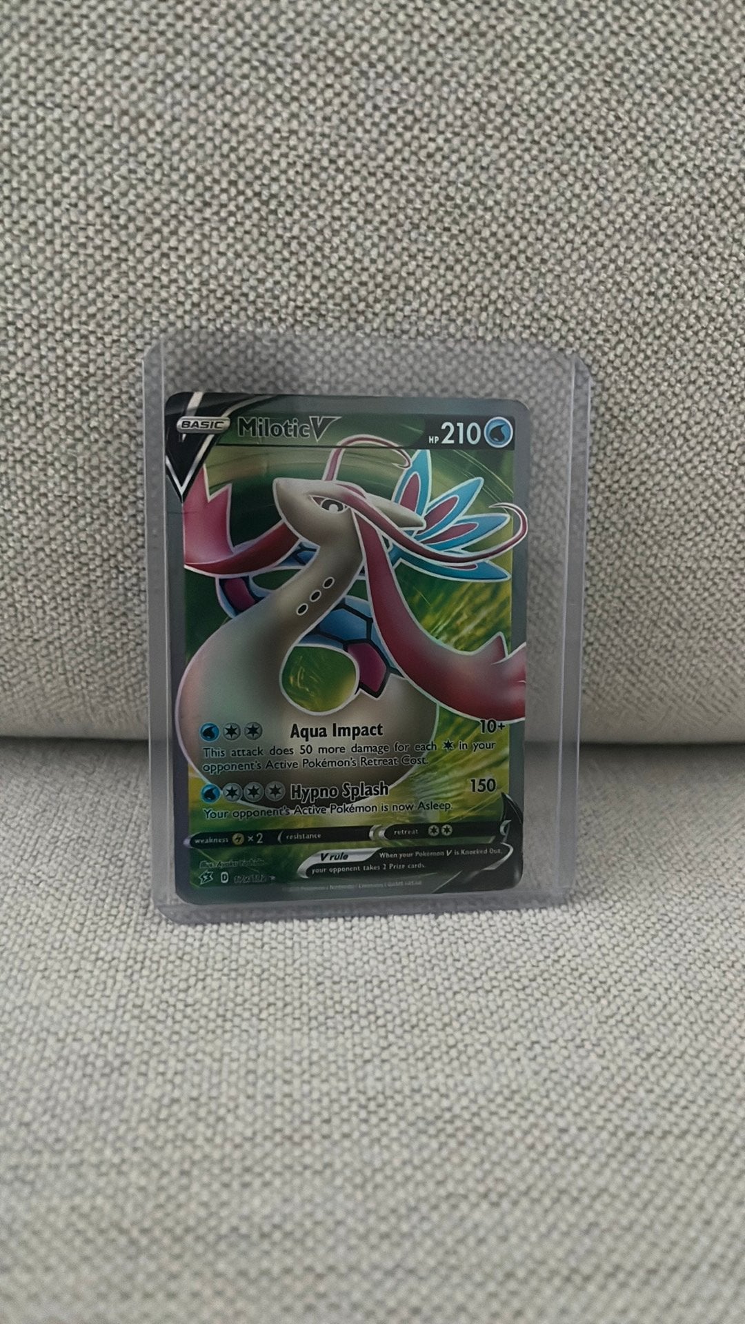 Molitic pokemonkaart, Ophalen of Verzenden, Zo goed als nieuw