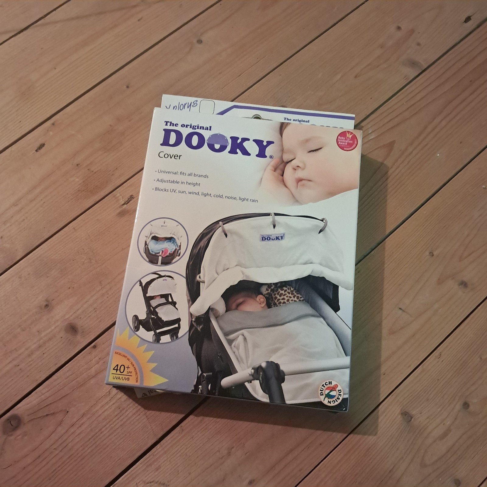 Dooky voor kinderwagen., Ophalen, Nieuw