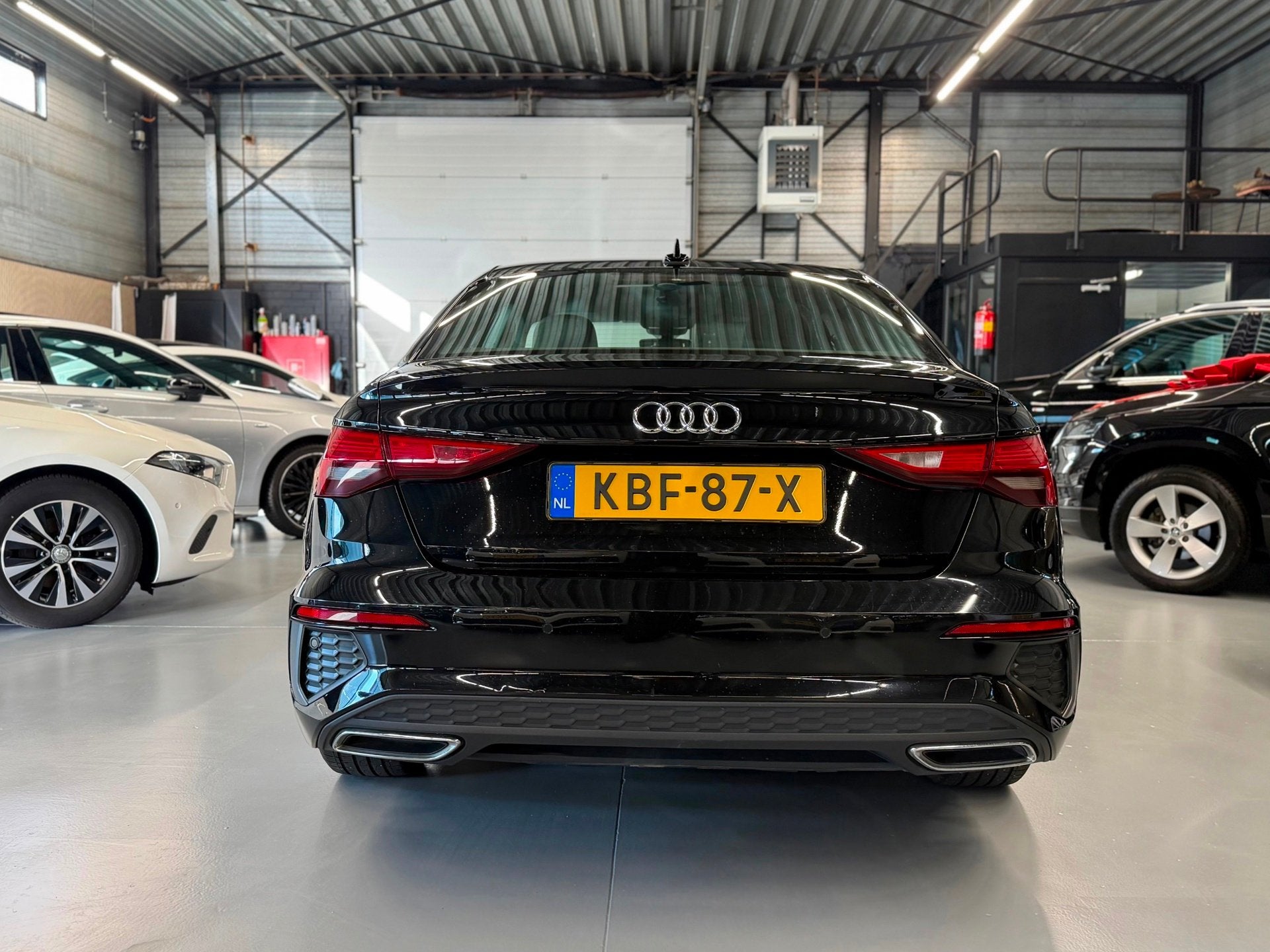 Audi A3 Limousine 30 TDI S Edition Carplay l Cruise / Virtua, Auto's, Voorwielaandrijving, Dealer onderhouden, 1325 kg, Gebruikt