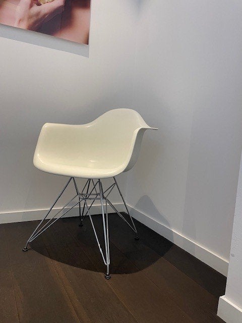 Vitra stoel, Ophalen, Gebruikt, Wit, Eén