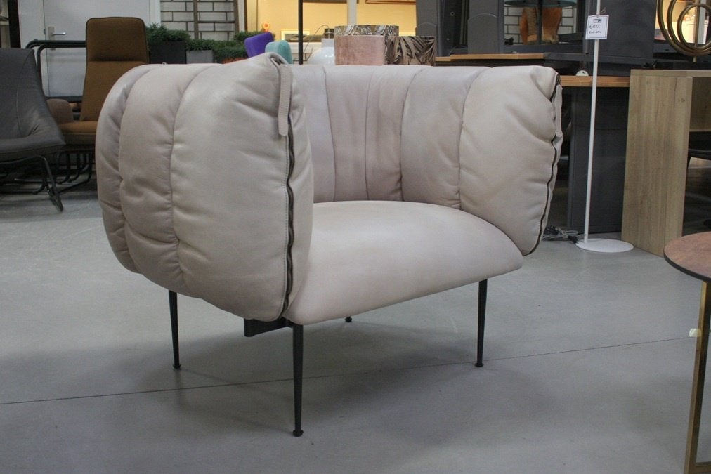 Prachtige luxe fauteuil PUFFER Jess Design leer Luxor Ivory, Huis en Inrichting, Ophalen, 75 tot 100 cm, Zo goed als nieuw, 100 tot 125 cm