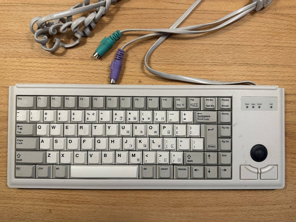 Cherry ML4400 compact toetsenbord met trackball (PS/2), Gebruikt, Cherry, Ophalen of Verzenden, Qwerty