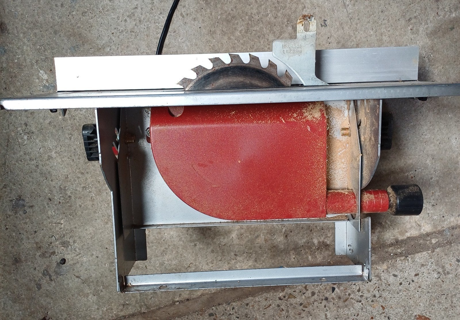 Einhell TC-TS 820 cirkelzaag, Doe-het-zelf en Verbouw, Gereedschap | Zaagmachines, Ophalen, Gebruikt, Cirkelzaag, 30 tot 70 mm