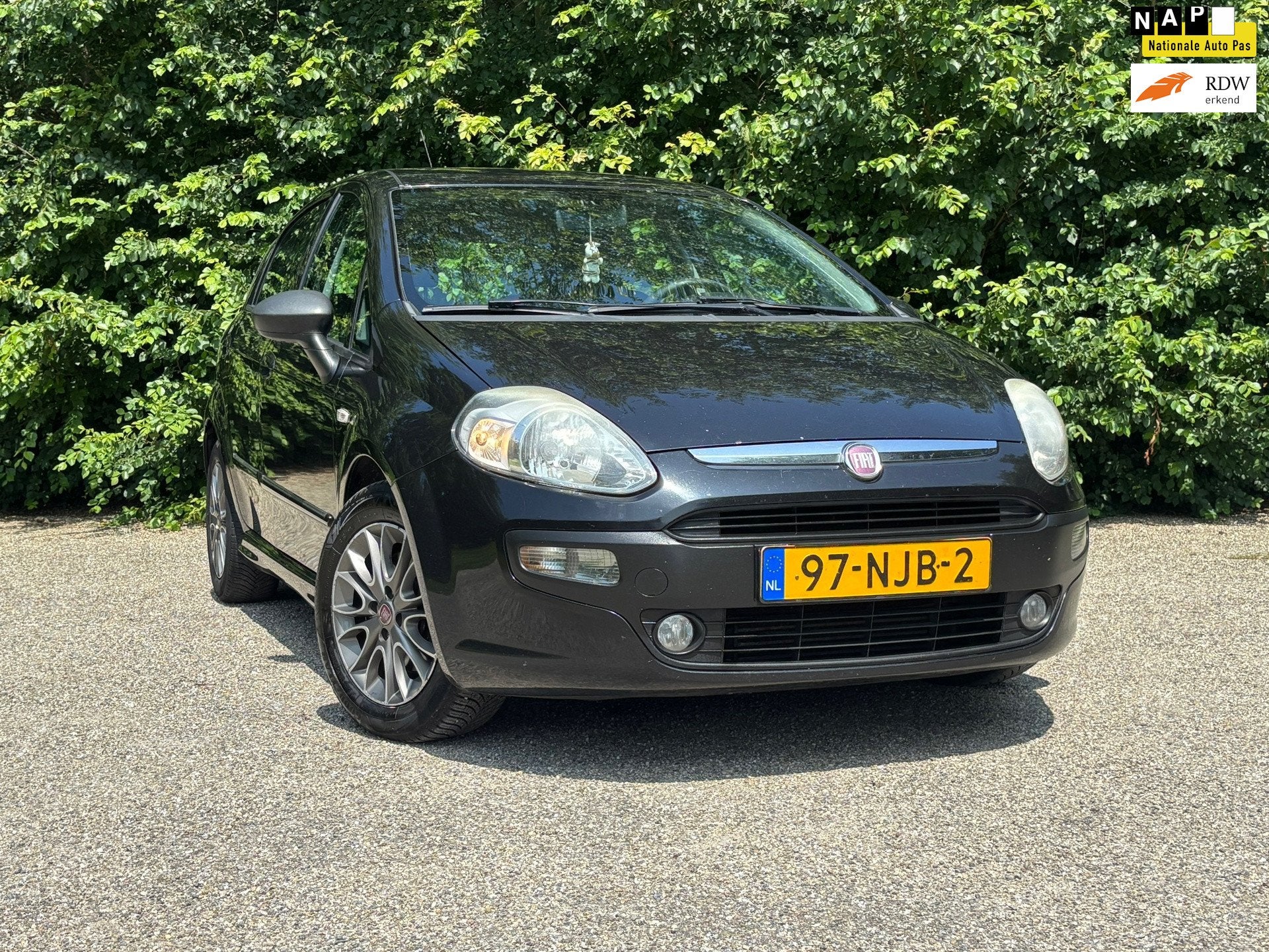 Fiat Punto Evo 1.3 M-Jet Dynamic | Airco + Cruise control |, Auto's, Fiat, Voorwielaandrijving, Euro 5, 28 km/l, Gebruikt