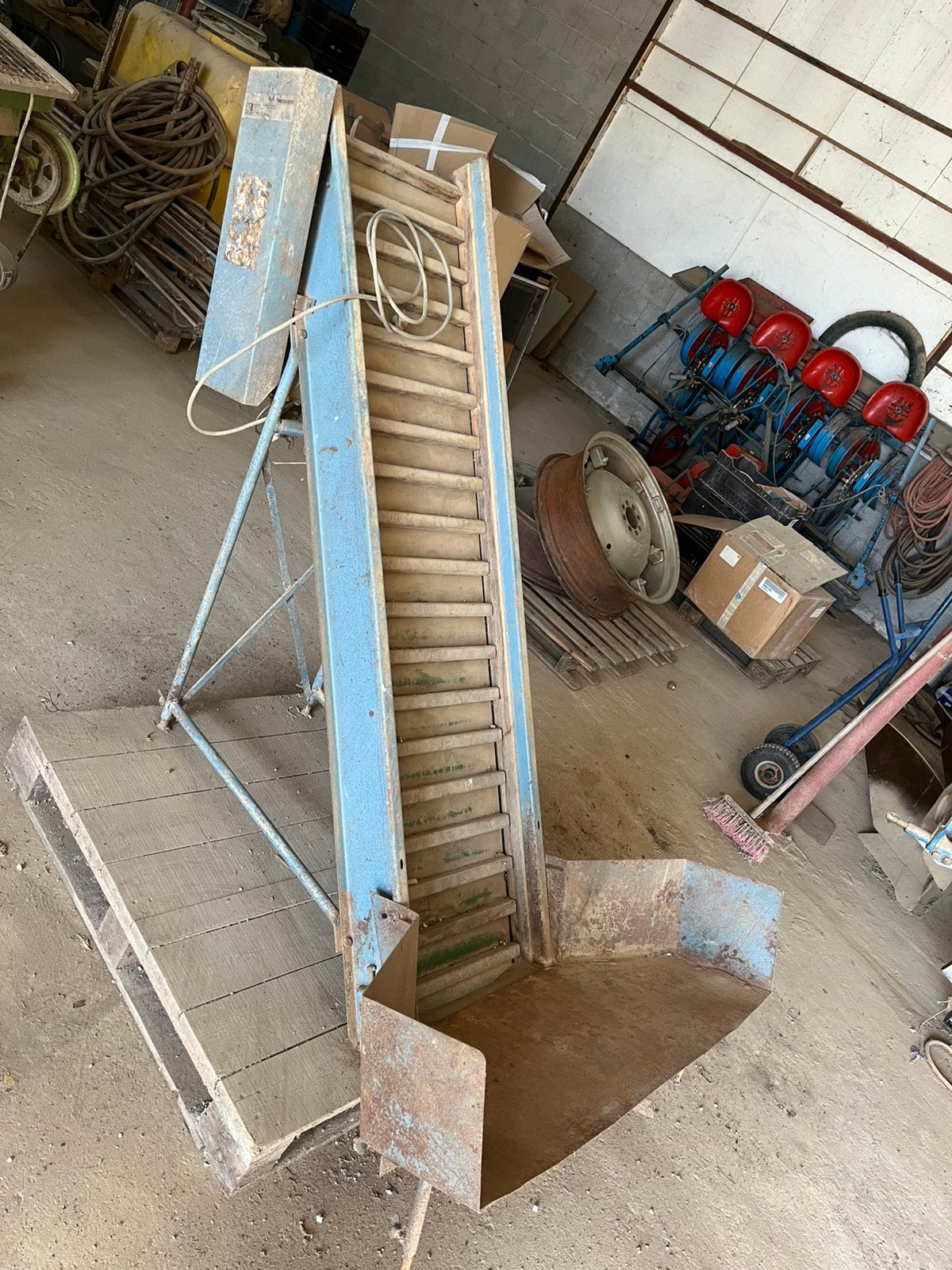 Opvoer transportband aardappel of uien elevator conveyor, Ophalen, Gebruikt