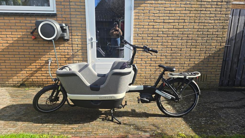 Gazelle Makki elektrische bakfiets met huif, Ophalen, 3 kinderen, Huif, Zo goed als nieuw
