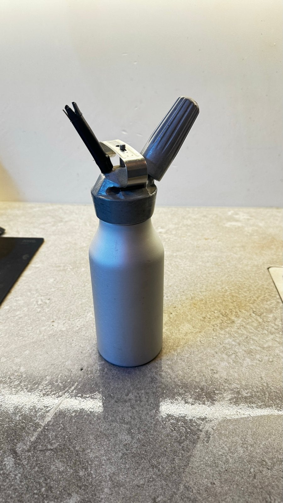 Slagroomspuit - Aluminium, Zilver, Ophalen of Verzenden, Metaal, Overige typen