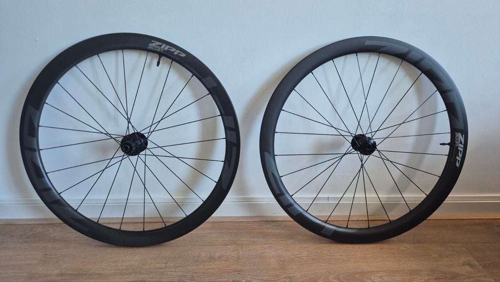 Zipp 303s carbon wielen Shimano 11spd, Zipp, Zo goed als nieuw, Racefiets, Carbon
